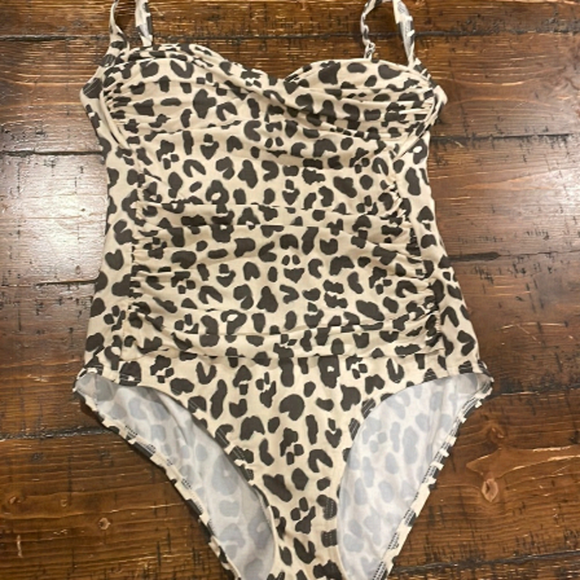 emerald bay Other - EMERALD Bay Animal Print Bathing Suit Worn Once Size 14